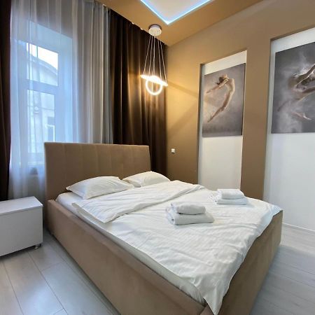 Galicia Apartments Lviv Exterior photo