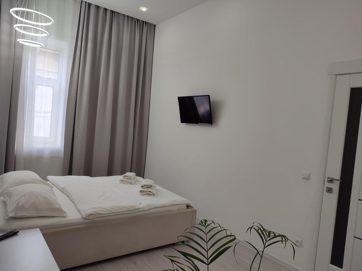 Galicia Apartments Lviv Exterior photo