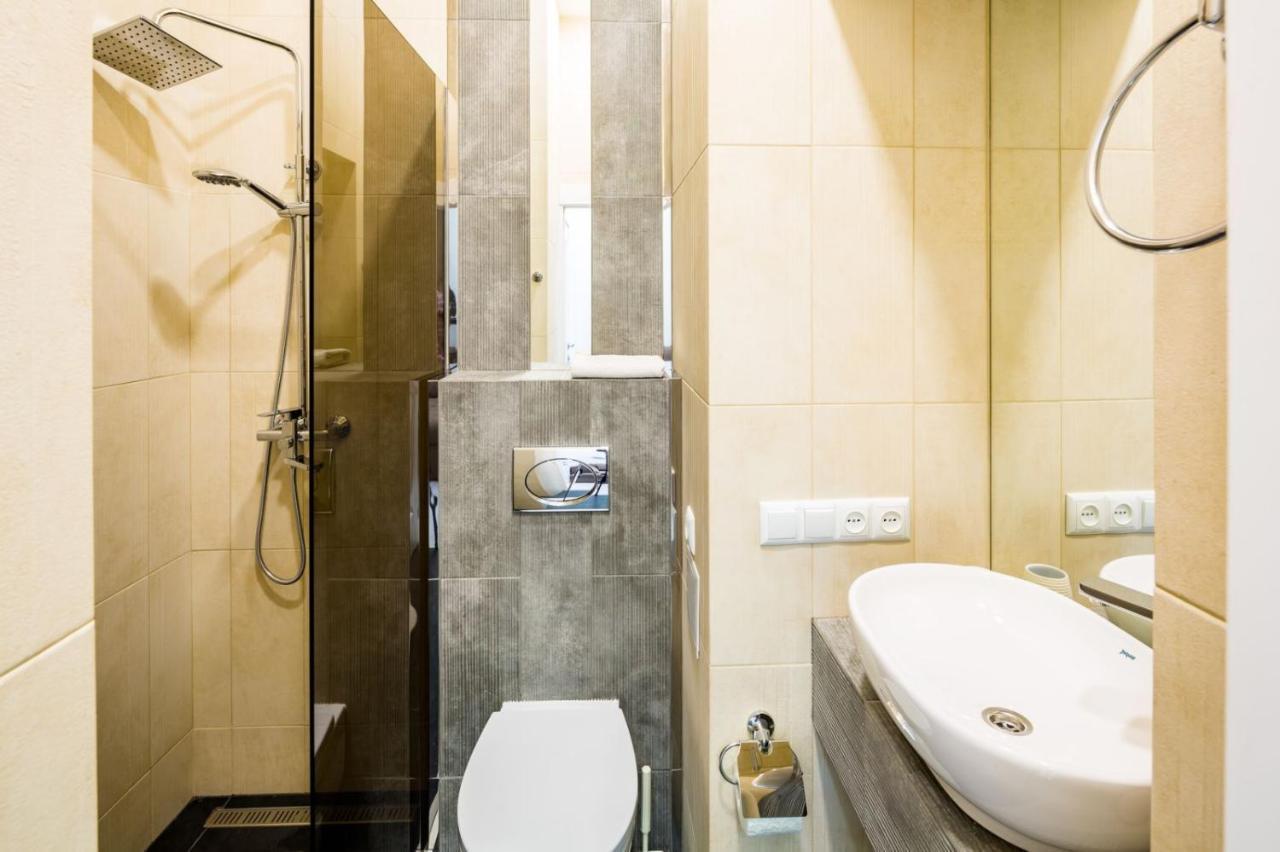 Galicia Apartments Lviv Exterior photo